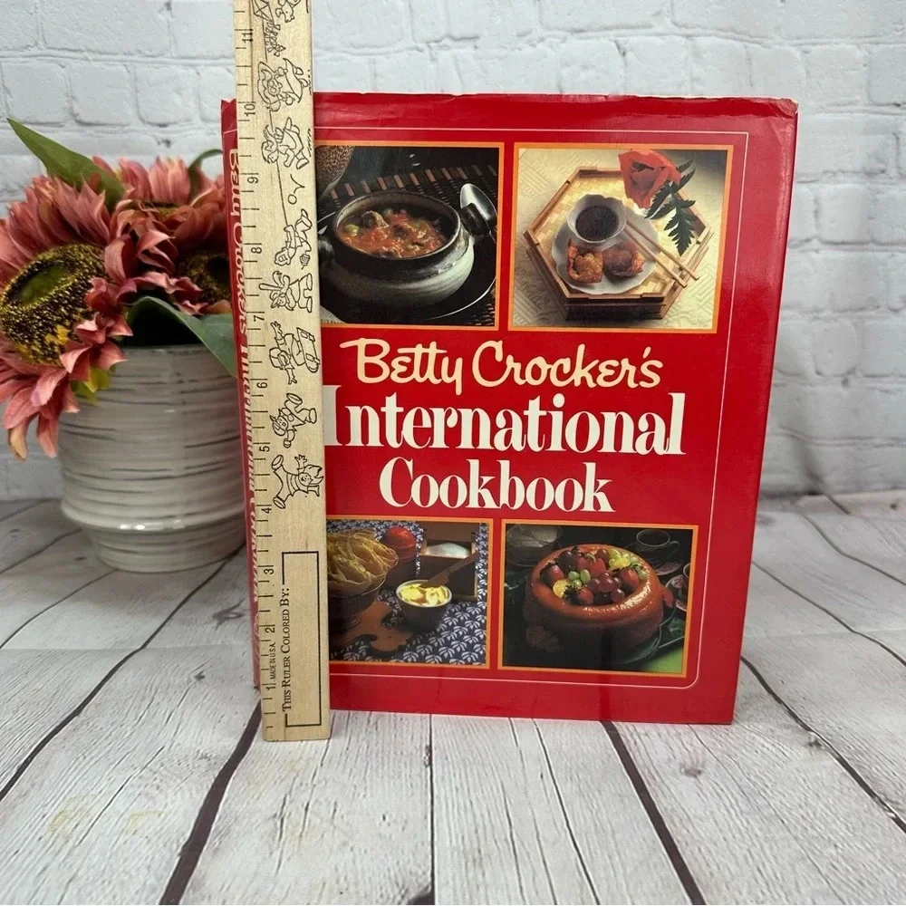 vintage 1980 betty crocker's international cookbook hobby homemade